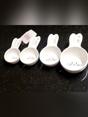 🐰Nesting Measuring Cups